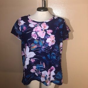 Vera Wang Floral T-shirt XL